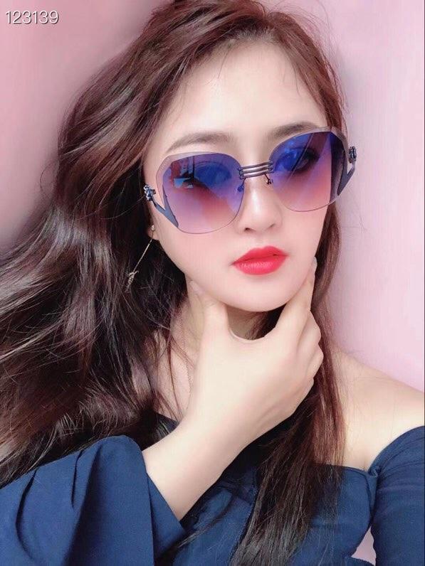 CHANEL香奈兒 專櫃同步 2019新款 山茶花 8028 無框水晶切邊 女款太陽鏡  lly1407